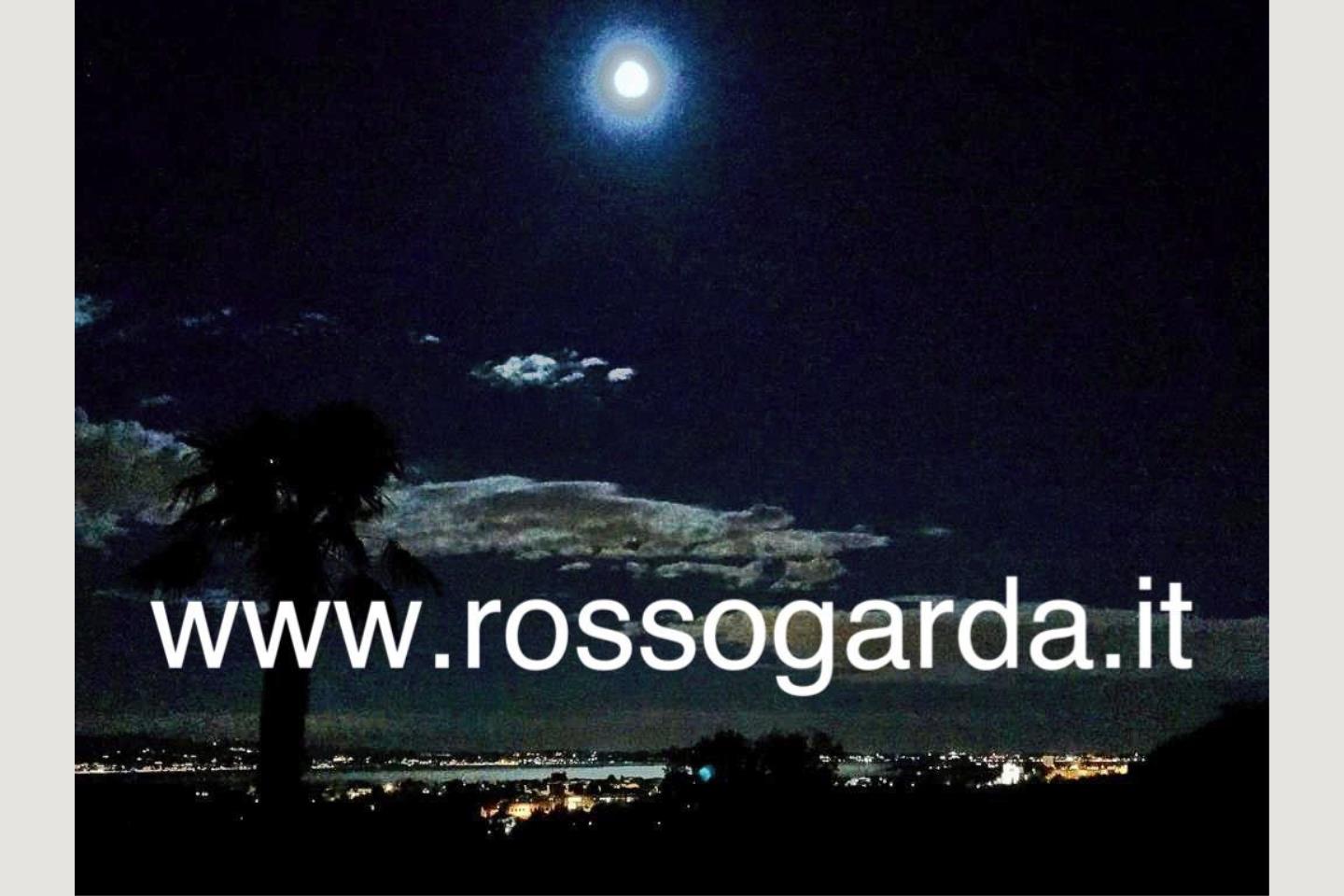 Notturna villa vista panoramica Soiano