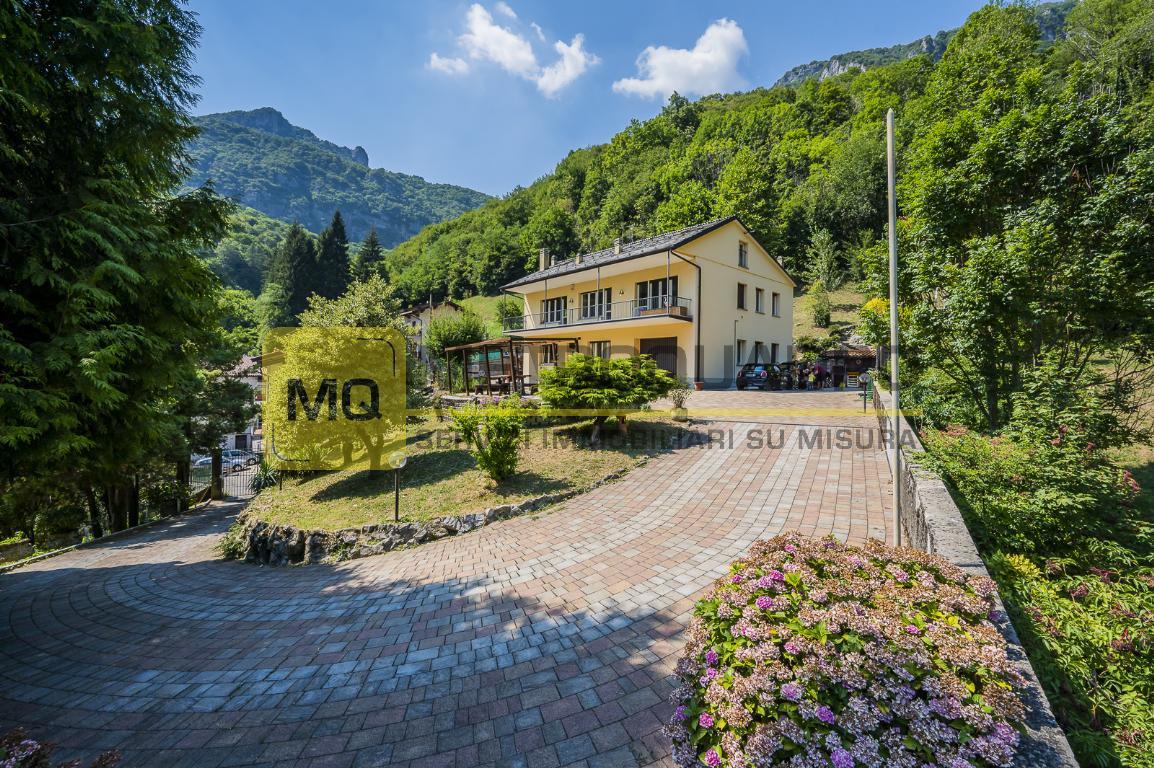 Villa in Vendita a Ballabio