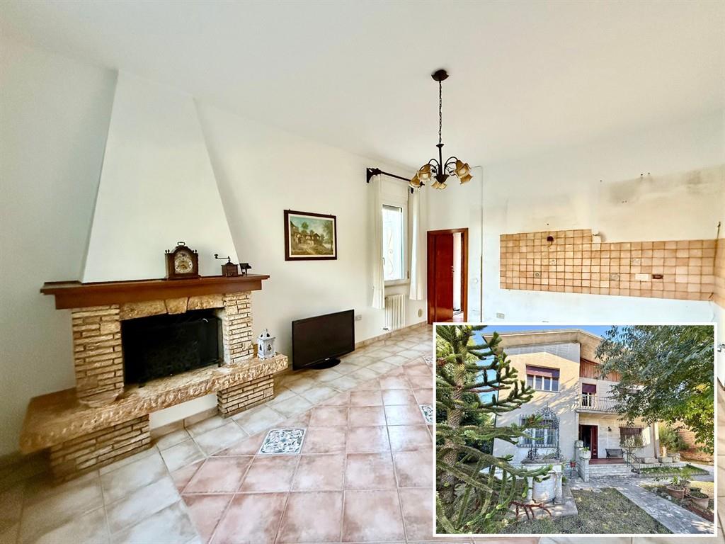 casa con 2 appartamenti e parchetto alberato