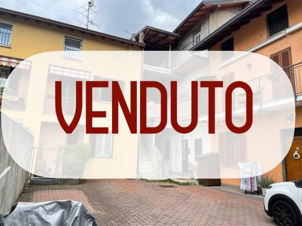 libero subito - appartamento abitabile di 2 locali + bagno + 2 locali al rustico