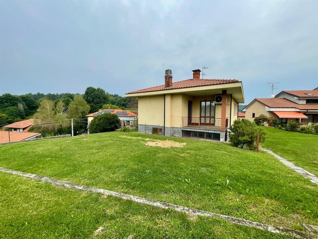 Casale Litta – Villa singola arredata con giardino € 1500 mensili – Disponibile dal 15 ottobre