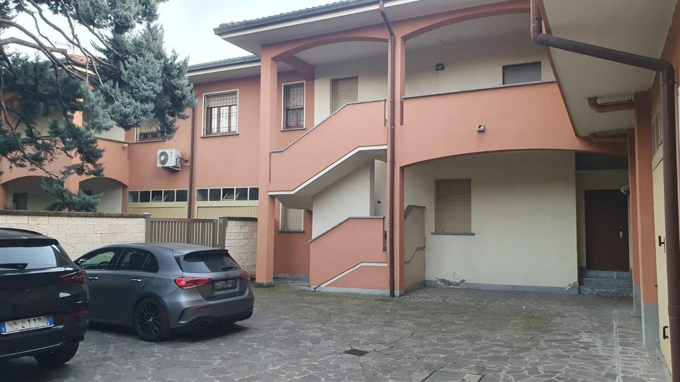 AMPI 3 LOCALI SENZA SPESE CONDOMINIALI