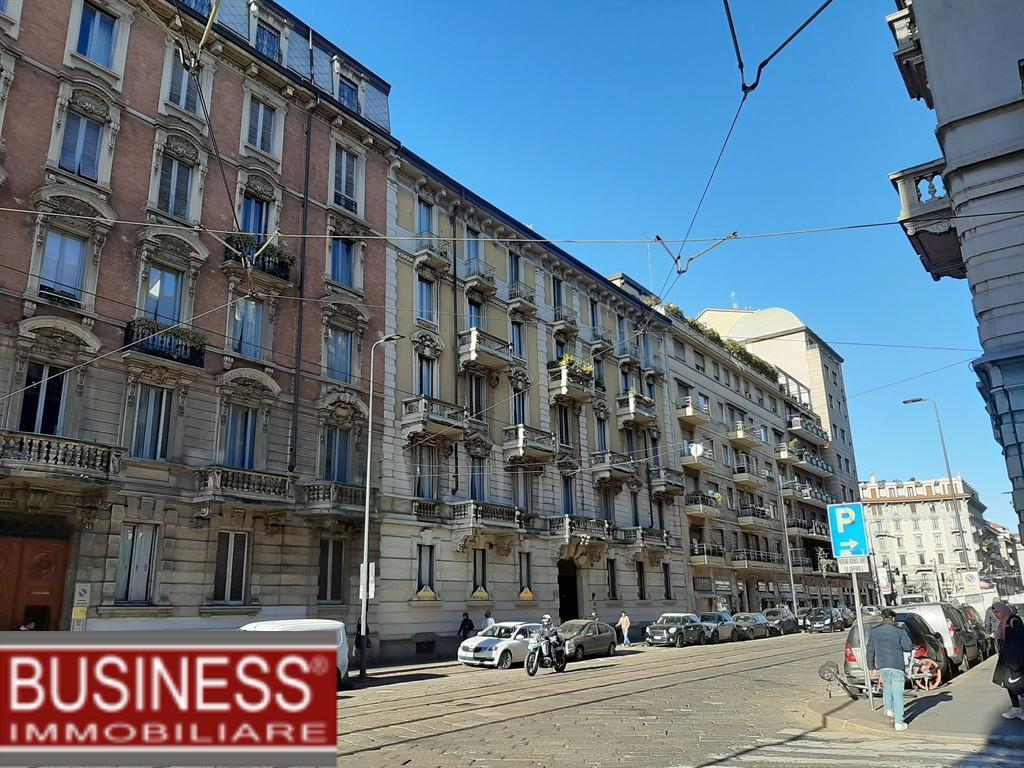 MILANO, MM CAIAZZO - AMPIO BILOCALE ARREDATO