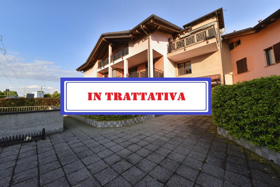 SPLENDIDO TRILOCALE CON BOX A CERIANO LAGHETTO