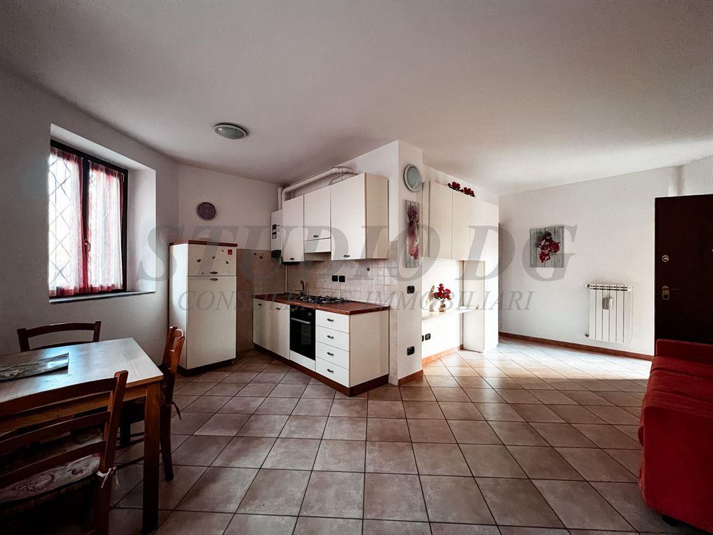 MONOLOCALE IN ZONA CENTRALE