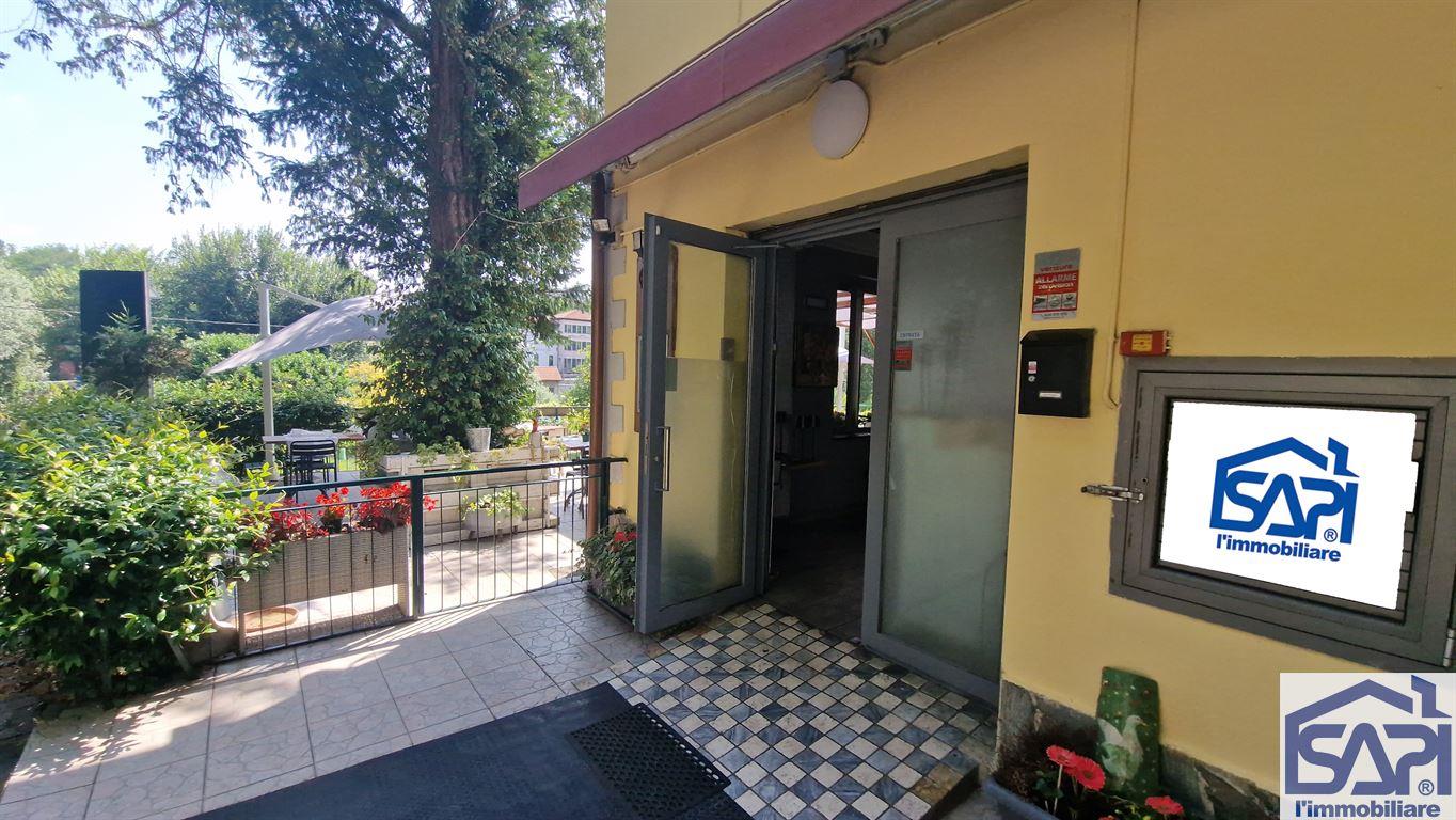IN VENDITA – MURA DI LOCALE COMMERCIALE A REDDITO CON AMPIO TERRAZZO