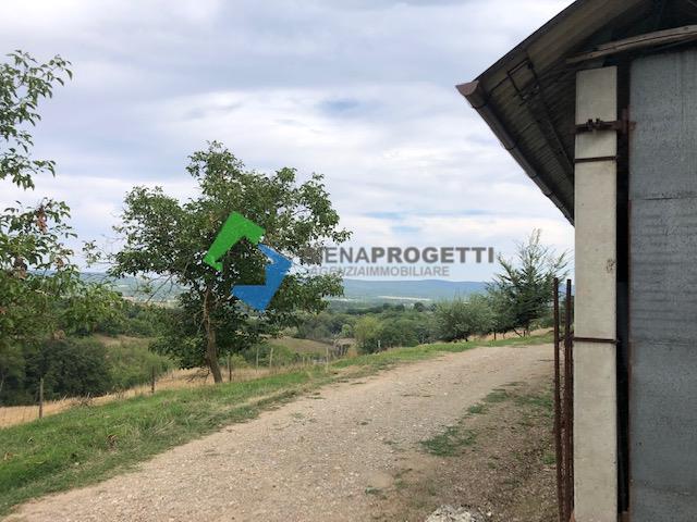 Fabbricato Rurale in splendida posizione panoramica a Chiusdino.