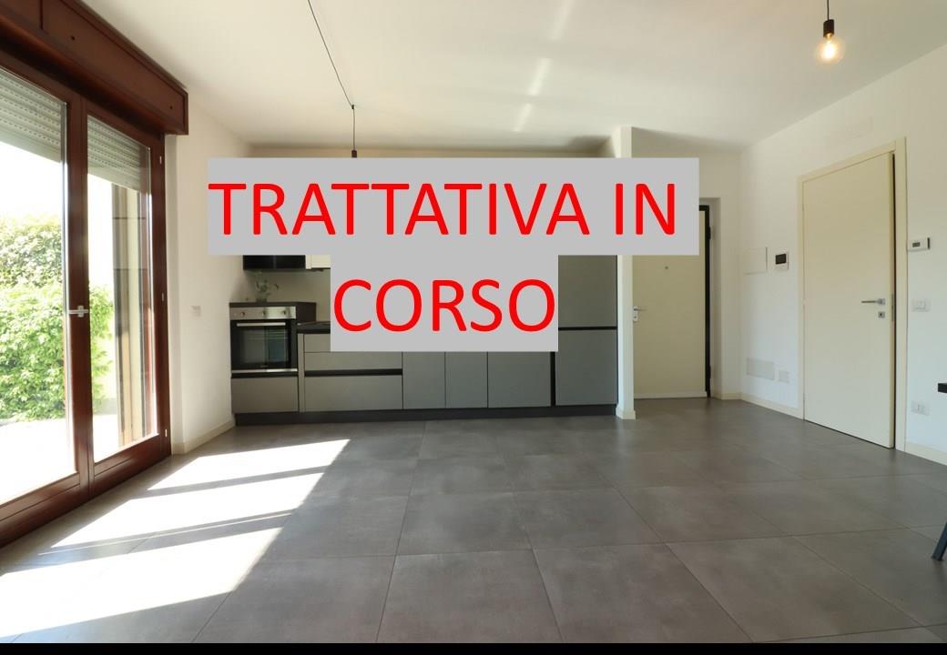 Trilocale con giardino i vendita a Trezzano Rosa (Mi)
