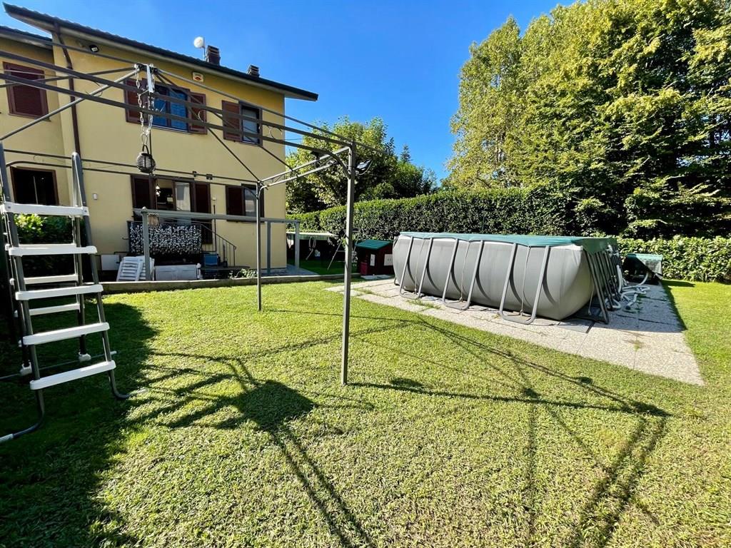 gl285 - villa di testa 4 locali - doppi servizi - giardno mq 400 - box doppio