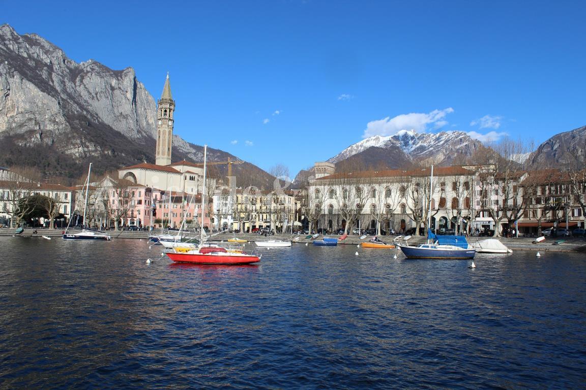 Lecco bar sul lago