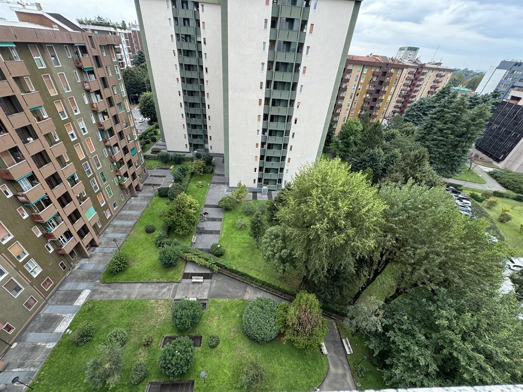 Sesto San Giovanni - Milano - MM1 Rondò e MM5 Bignami - Affittiamo ampio 3/4 locali con finiture di pregio -