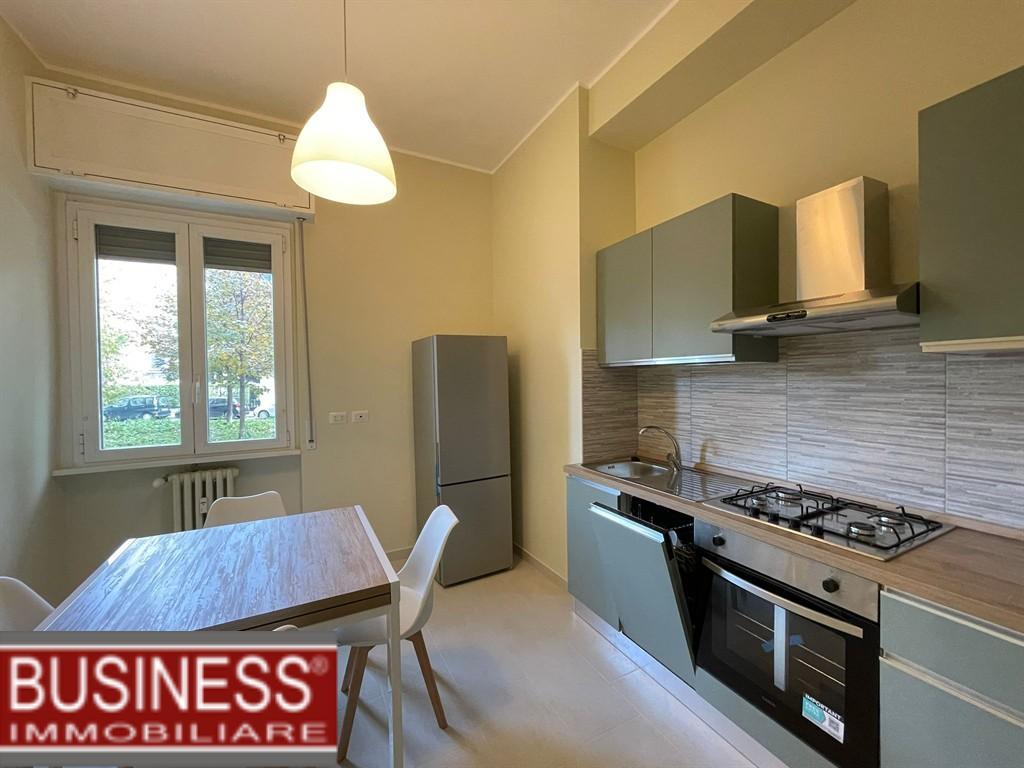 MILANO, MM ARGONNE - AMPIO BILOCALE ARREDATO