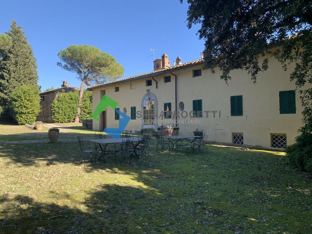 Splendida Villa ottocentesca alle porte di Siena