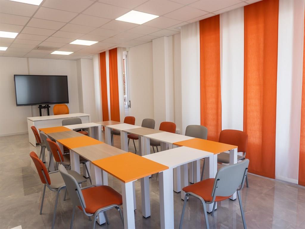 UFFICIO IN COOWORKING A VALMADERA Santa Vecchia