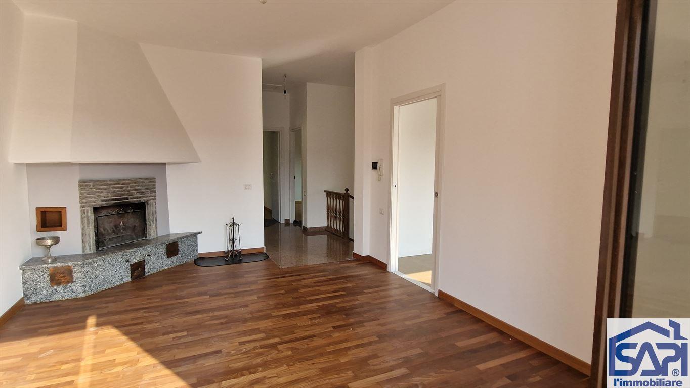 Villa singola completamente ristrutturata