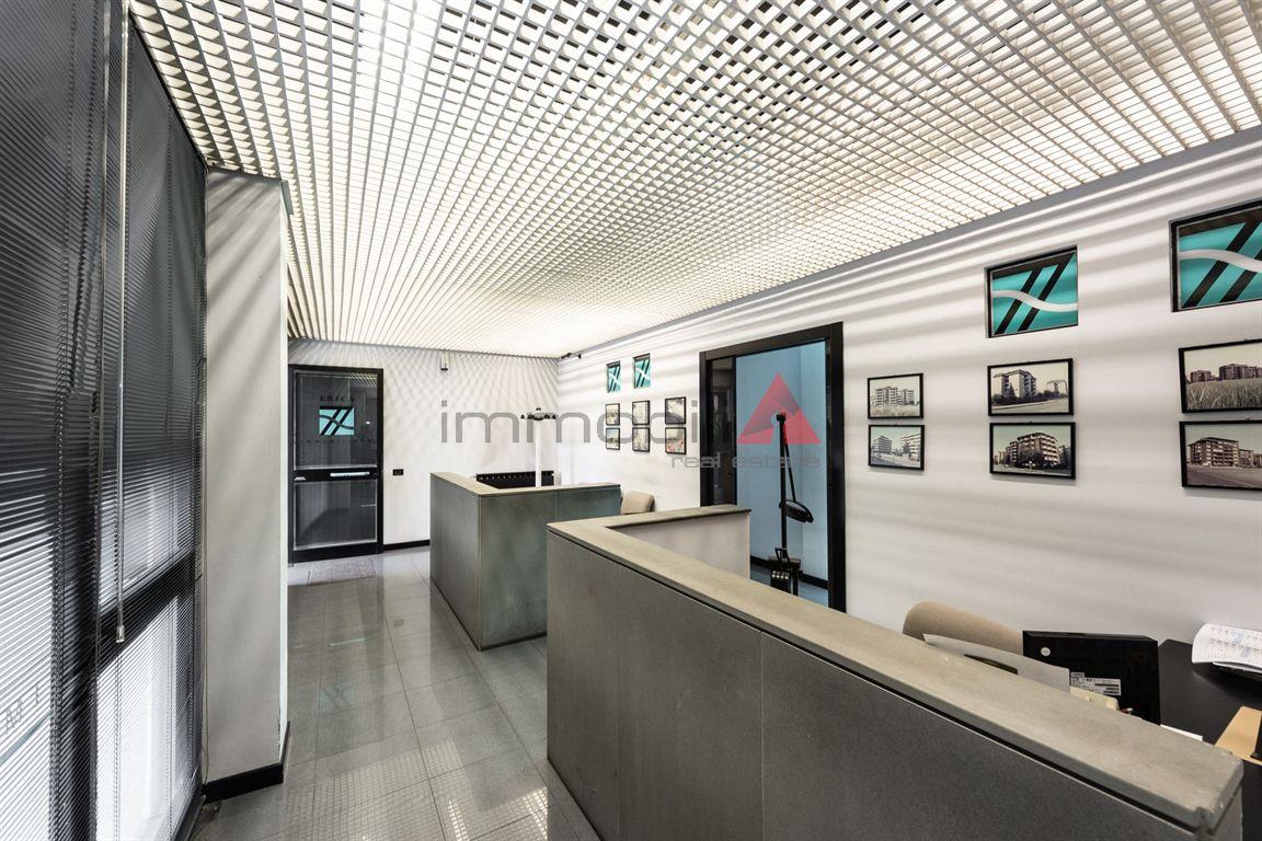 Brugherio - VENDESI Ottimo negozio/ufficio di 170mq