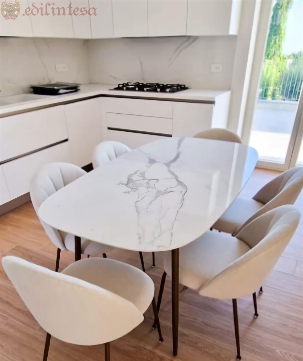 STUPENDO TRILOCALE CON GIARDINO IN NUOVA E RAFFINATA PALAZZINA A 3 MIN DALLA STAZIONE E CENTRO MONZA