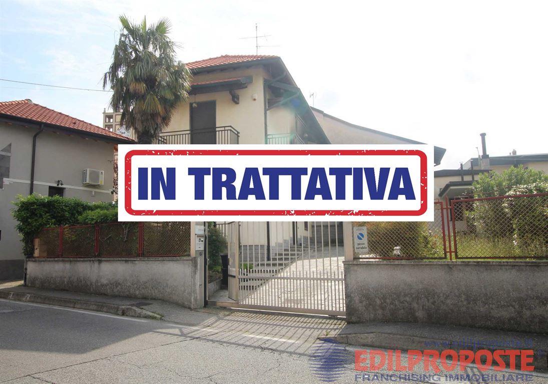 Casa indipendente 3 Locali oltre servizi e gairdino