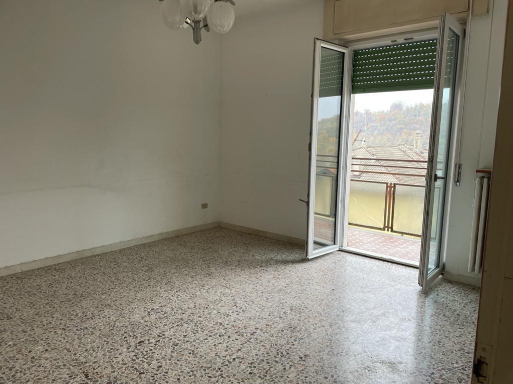 dvr575 - trilocale nn arredato - balconato - box e cantina