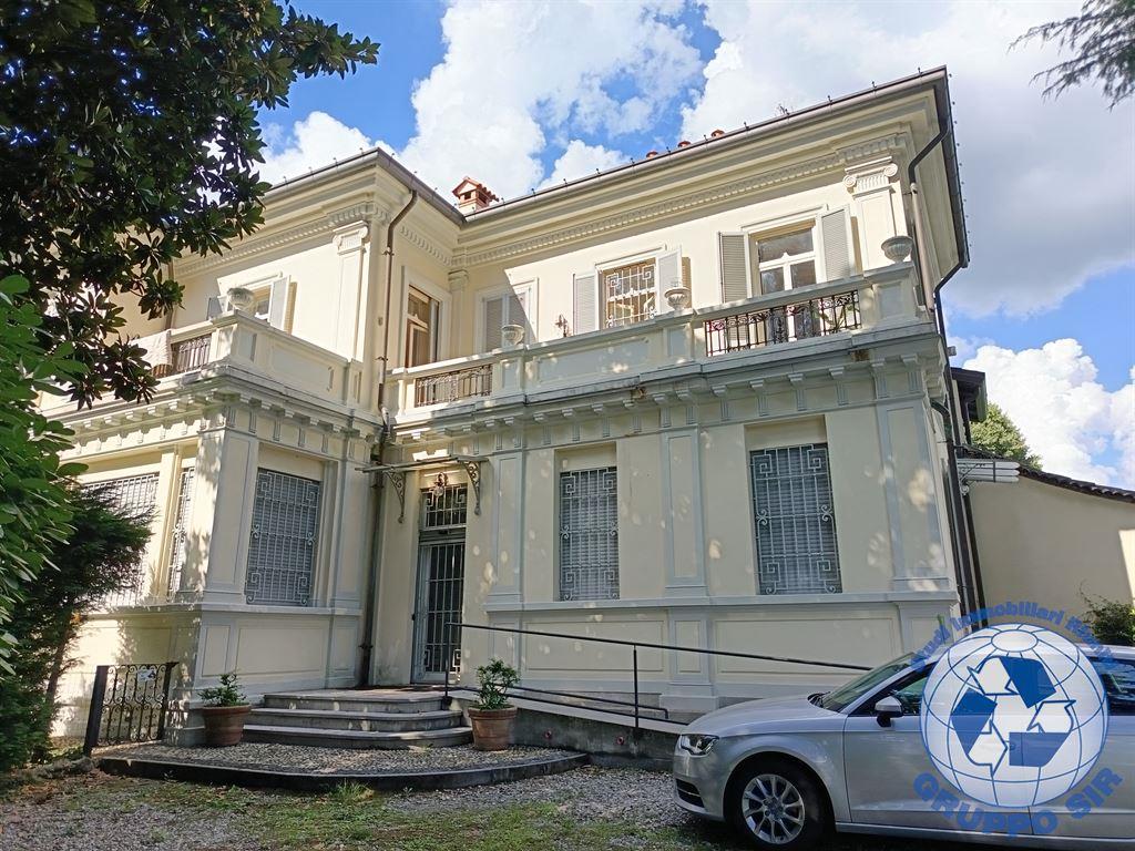 prestigioso ufficio direzionale