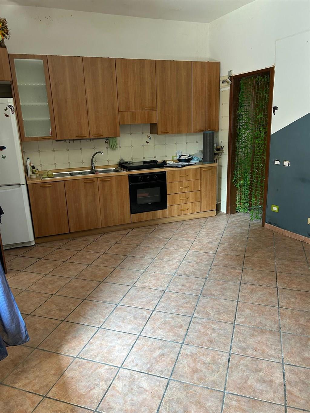 BILOCALE CON BALCONE