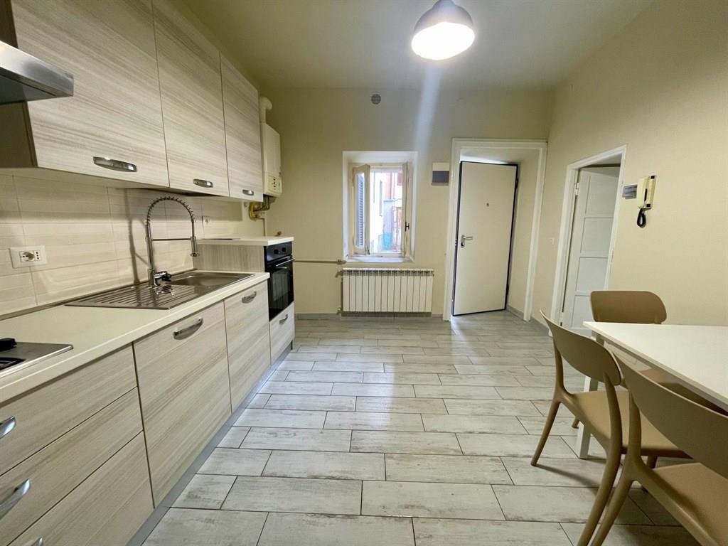 lbz490 - ottimo bilocale arredato - tutto nuovo.. nessuna spesa condominiale.