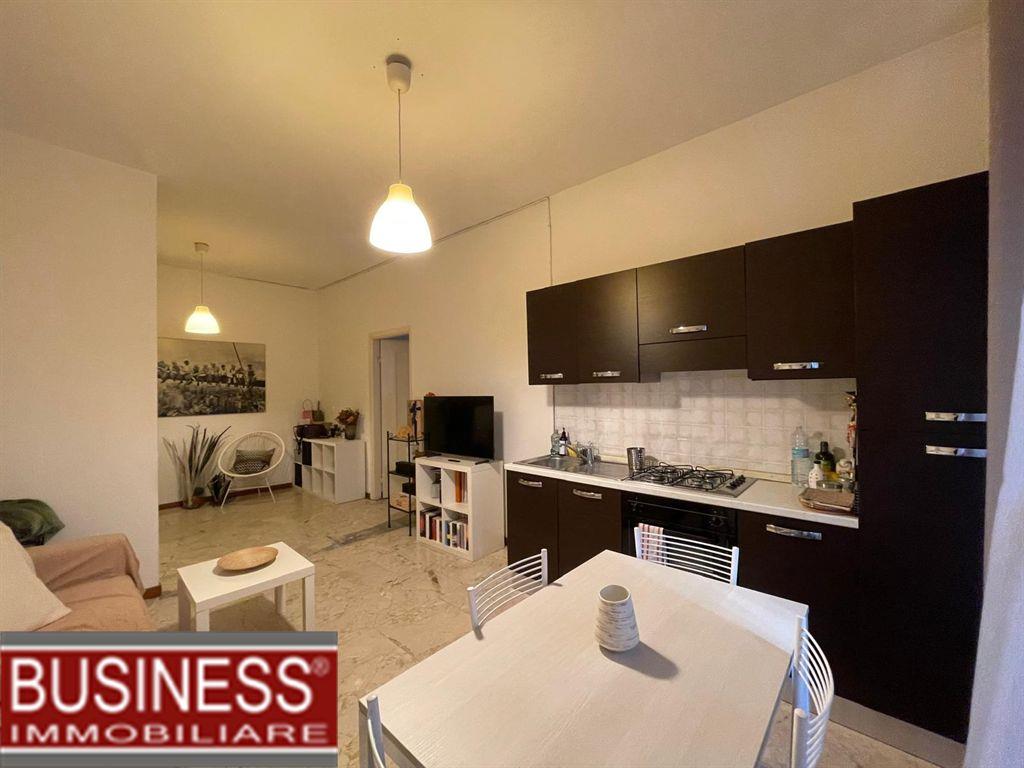 MILANO, MM CROCETTA - TRILOCALE ARREDATO IDEALE ANCHE PER CONDIVISIONI