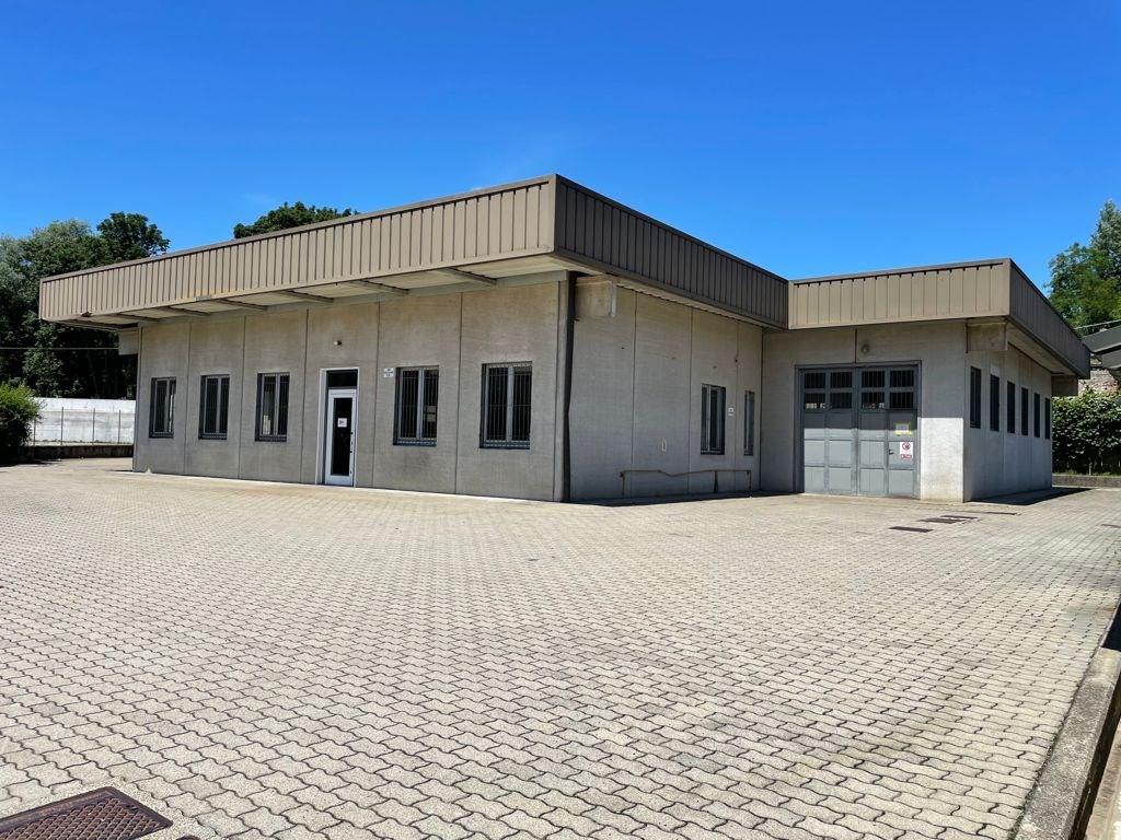 va3000 - capannone indipendente / laboratorio categoria D1 mq 600 + area esterna