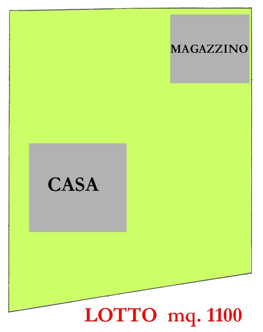 Vendita di una villa bifamiliare a Cesena, con quattro camere da letto, quattro bagni, cucina abitabile, giardino privato, cantina e garage