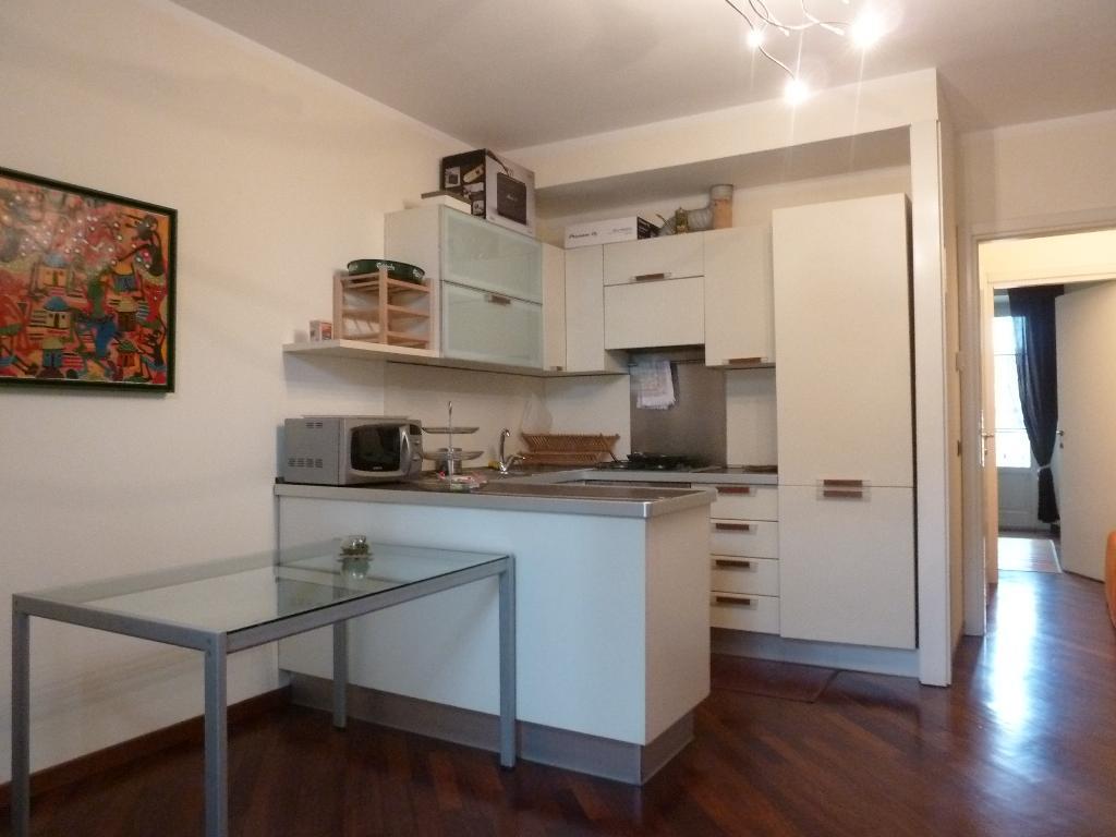 GRAZIOSO BI-LOCALE ARREDATO