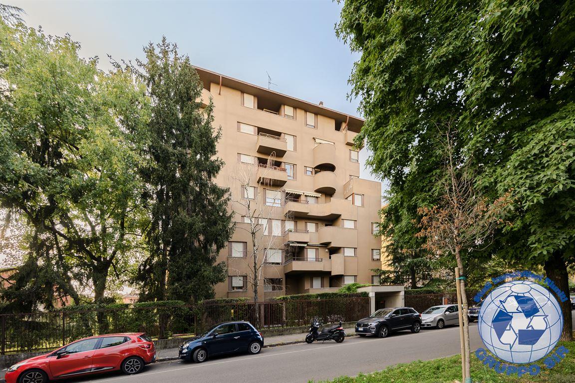 triante 2 locali ristrutturato piano alto