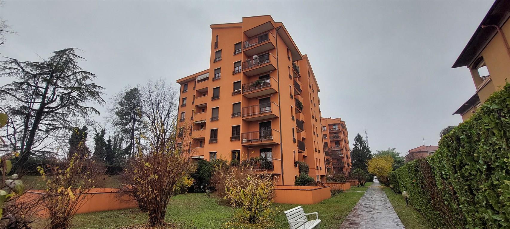 Monza Cazzaniga - Splendido bilocale arredato con ampia balconata