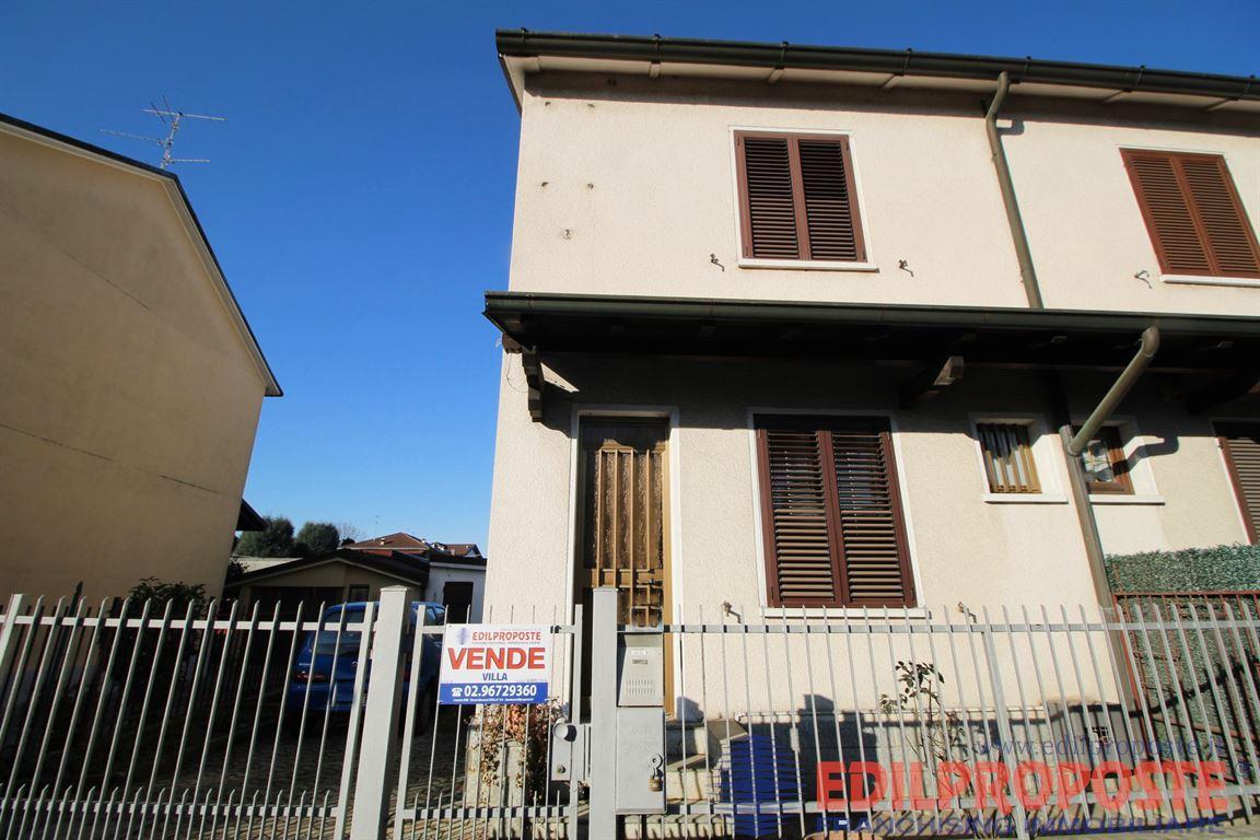 Villetta a Schiera di Testa con Giardino Privato
