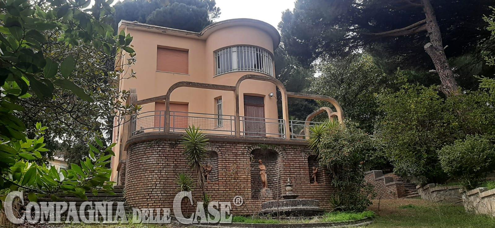 Sant'Elia, incantevole villa autonoma con giardino