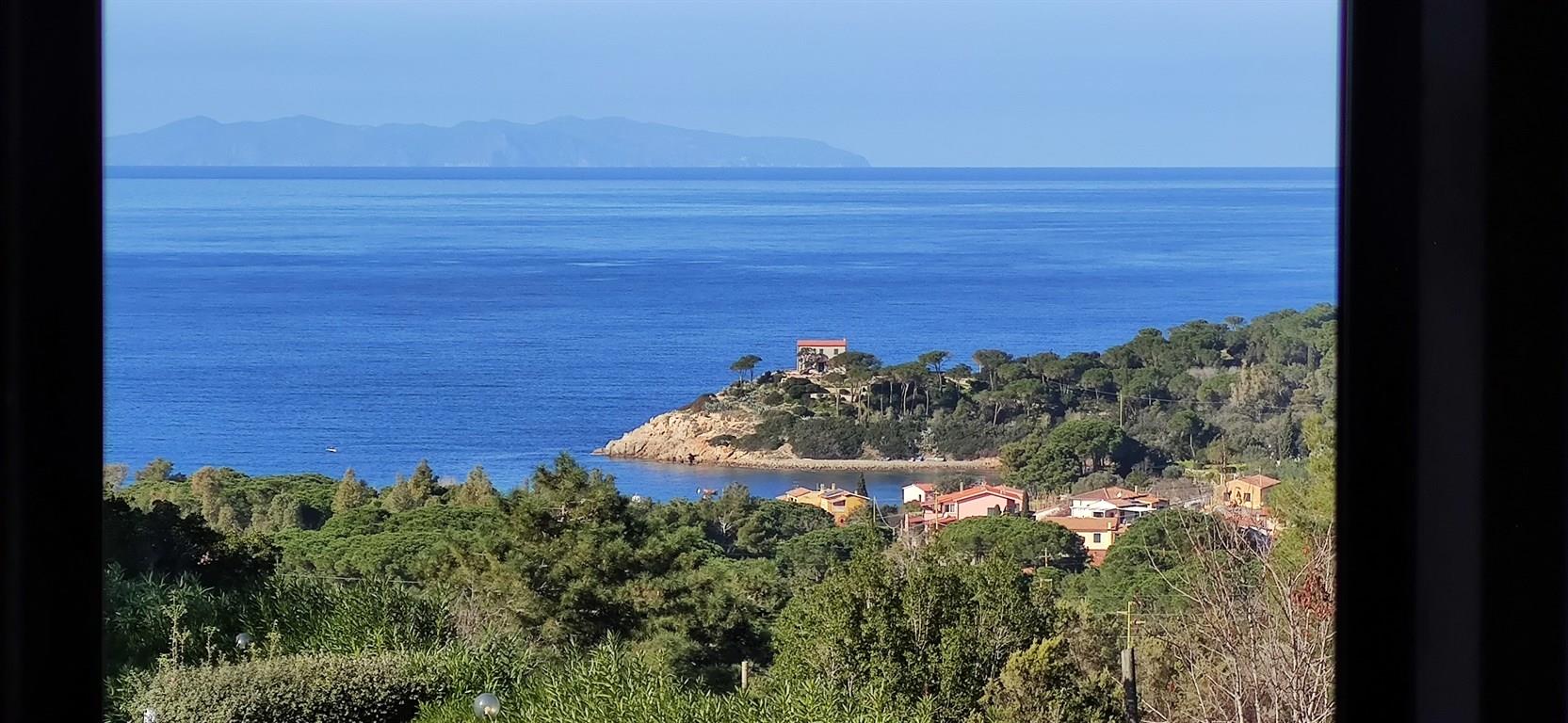 Bilocale  in ottimo stato con splendida vista mare