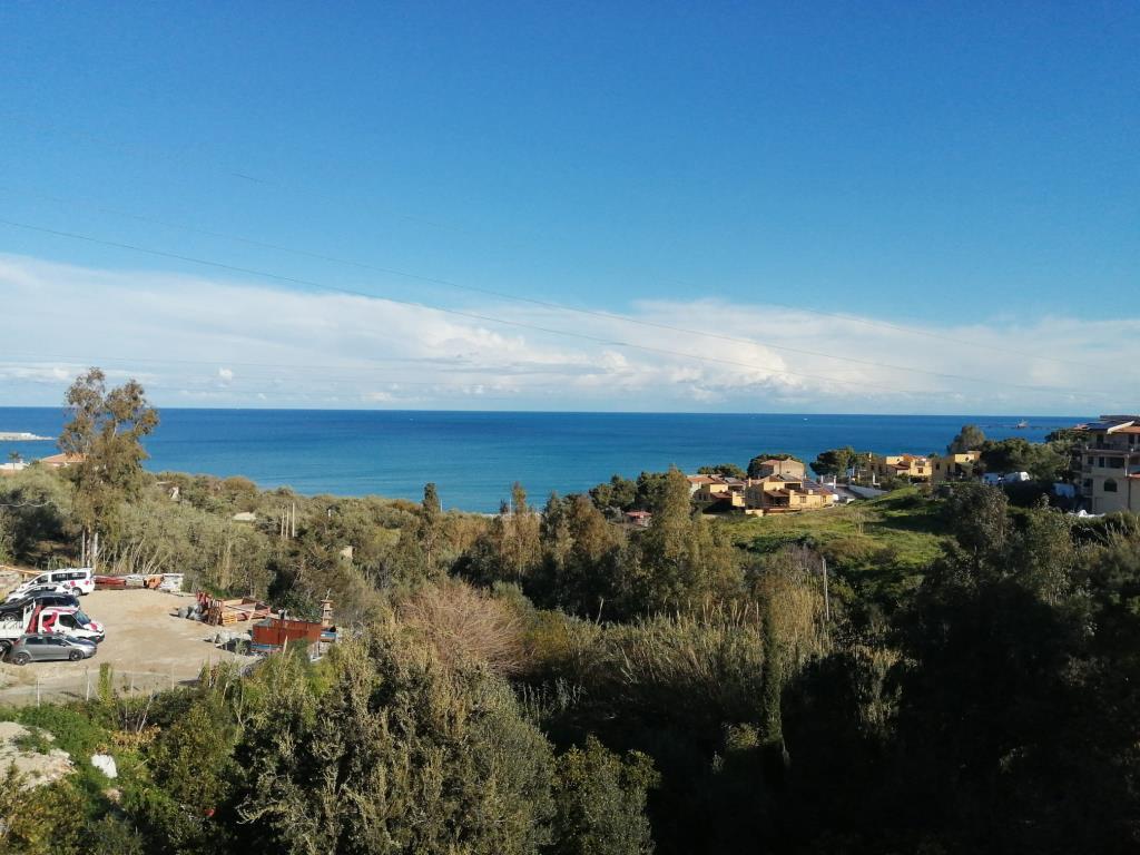 Appartamento in villa vista mare