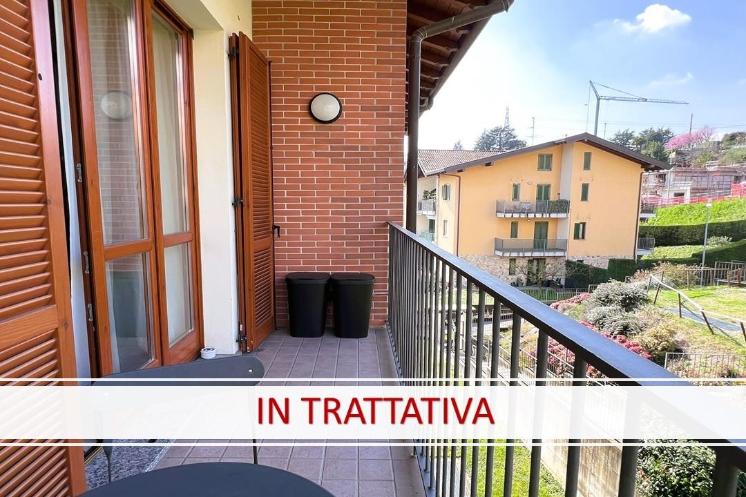 GRAZIOSO APPARTAMENTO COMPLETO DI BALCONE E BOX