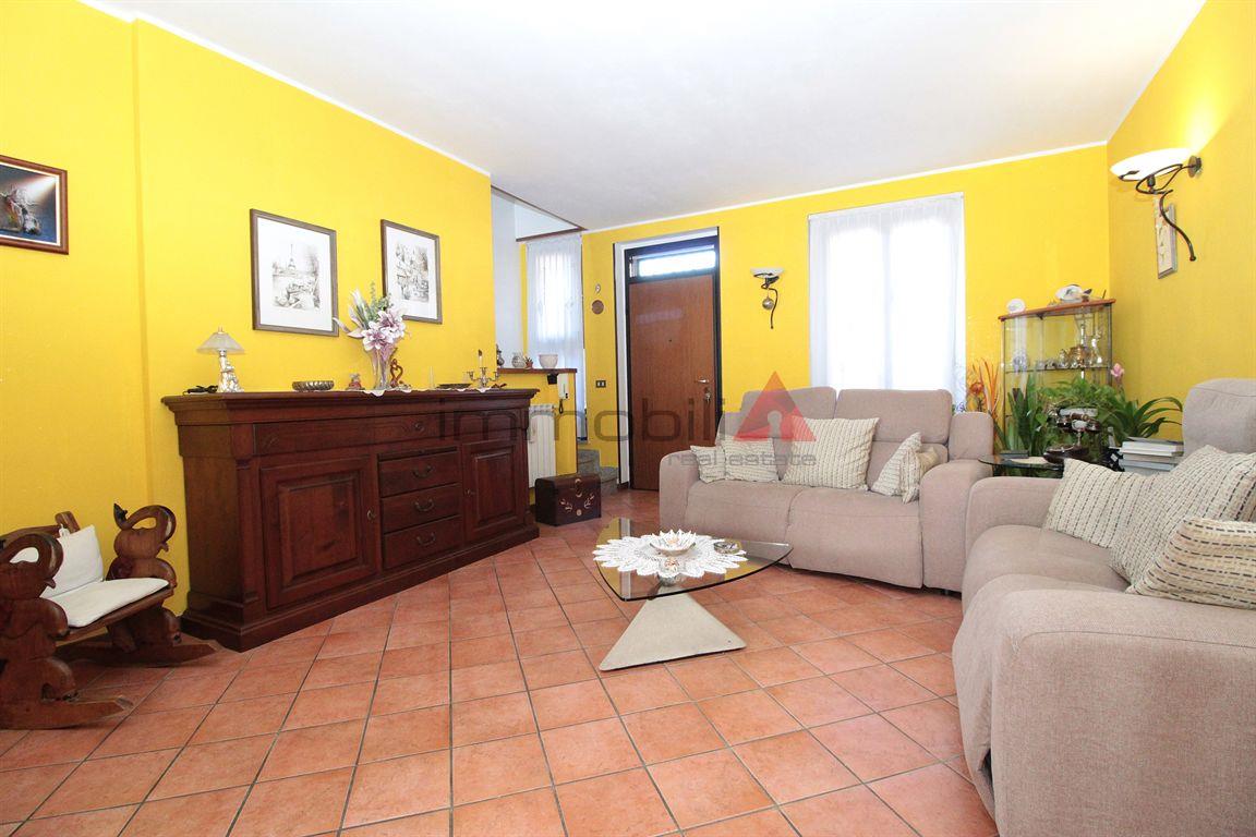 Roncello - Villa schiera Euro 338.000,00
