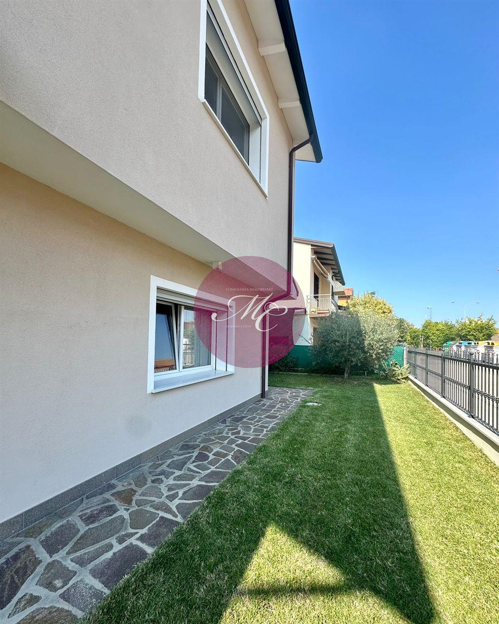 ZONA GALLERY-SAN ROCCO (RA) : BELLISSIMA CASA INDIPENDENTE TOTALMENTE RISTRUTTURATA IN CLASSE A2