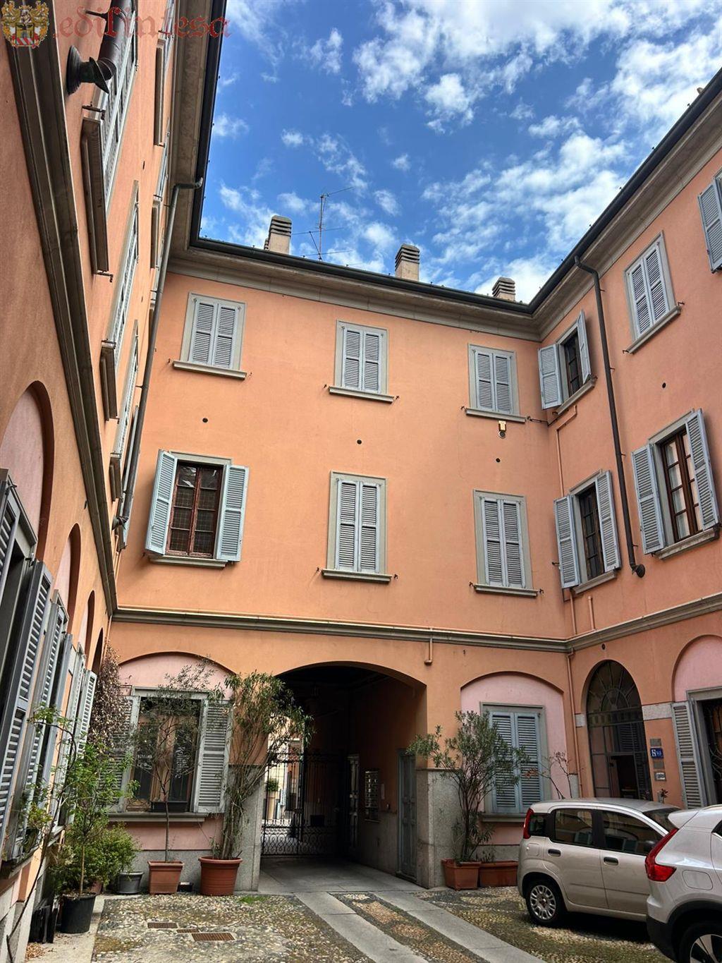Prestigioso Ufficio ristrutturato nel cuore del centro storico di Monza