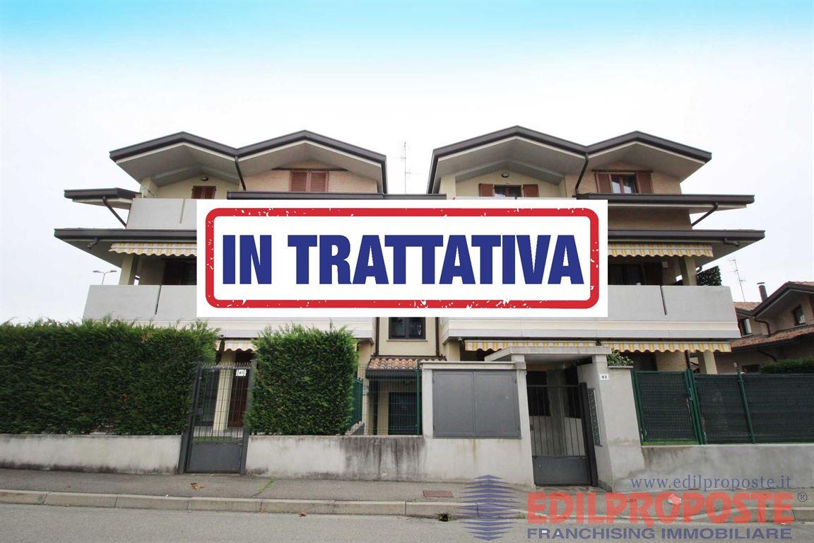 AMPIO APPARTAMENTO SU DUE LIVELLI IN CONTESTO RECENTE