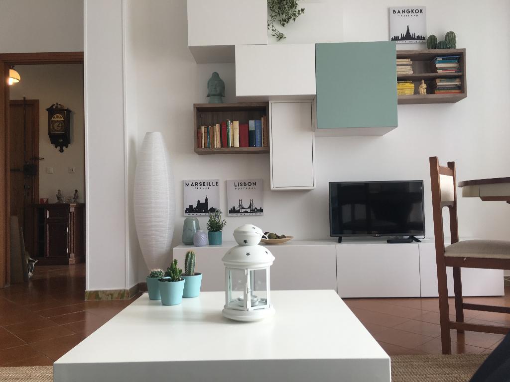 Rif. 04 - LOCAZIONE STAGIONALE - TRILOCALE FRONTEMARE Codice Citra: 009034-LT-0813 - Codice Cin: IT009034C24AQ7MH3U