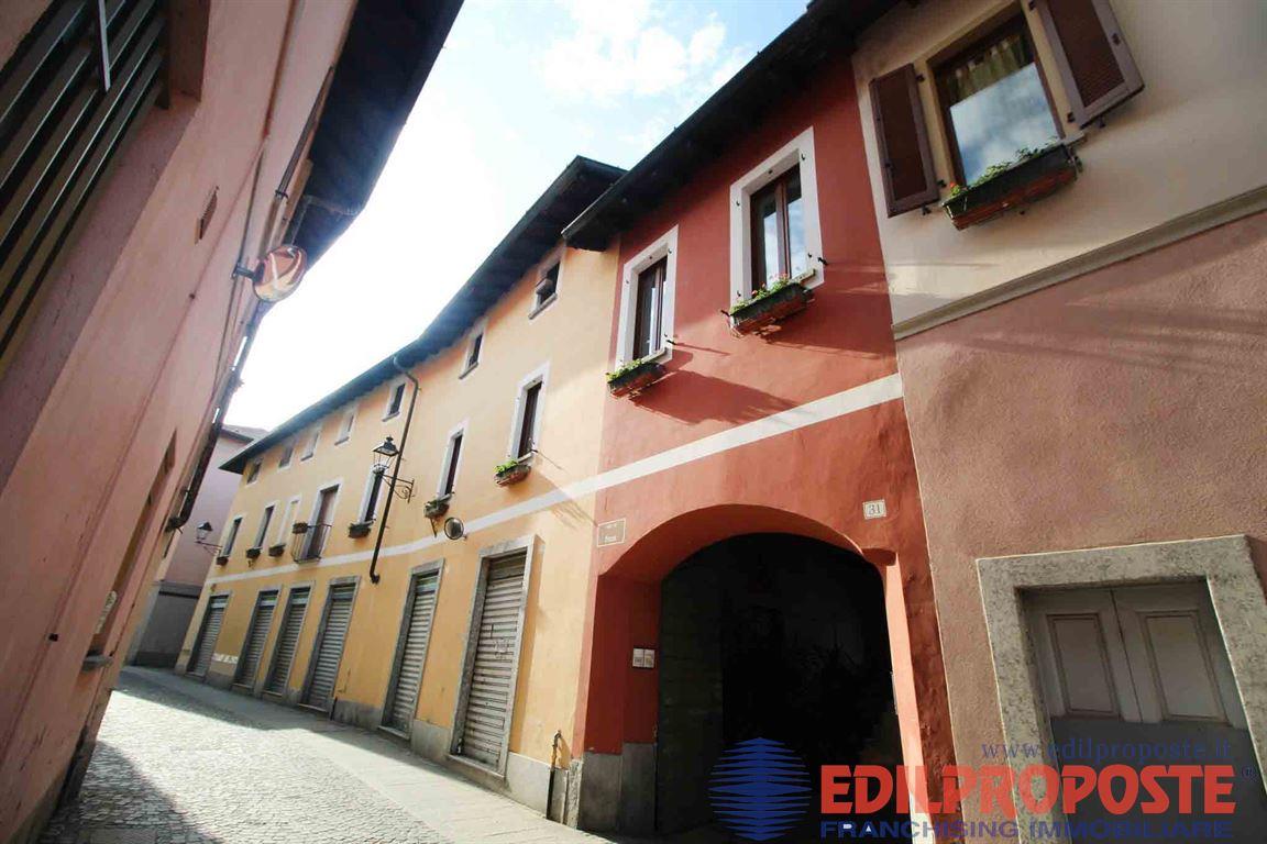 4 LOCALI CON BOX NESSUNA SPESA COMUNE