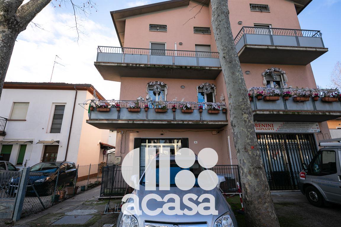INTERESSANTE APPARTAMENTO A 200 MT DAL MARE