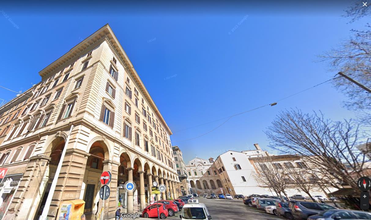 ESQUILINO - PIAZZA VITTORIO EMANUELE II - CANTINE varie metrature a partire da € 15.000