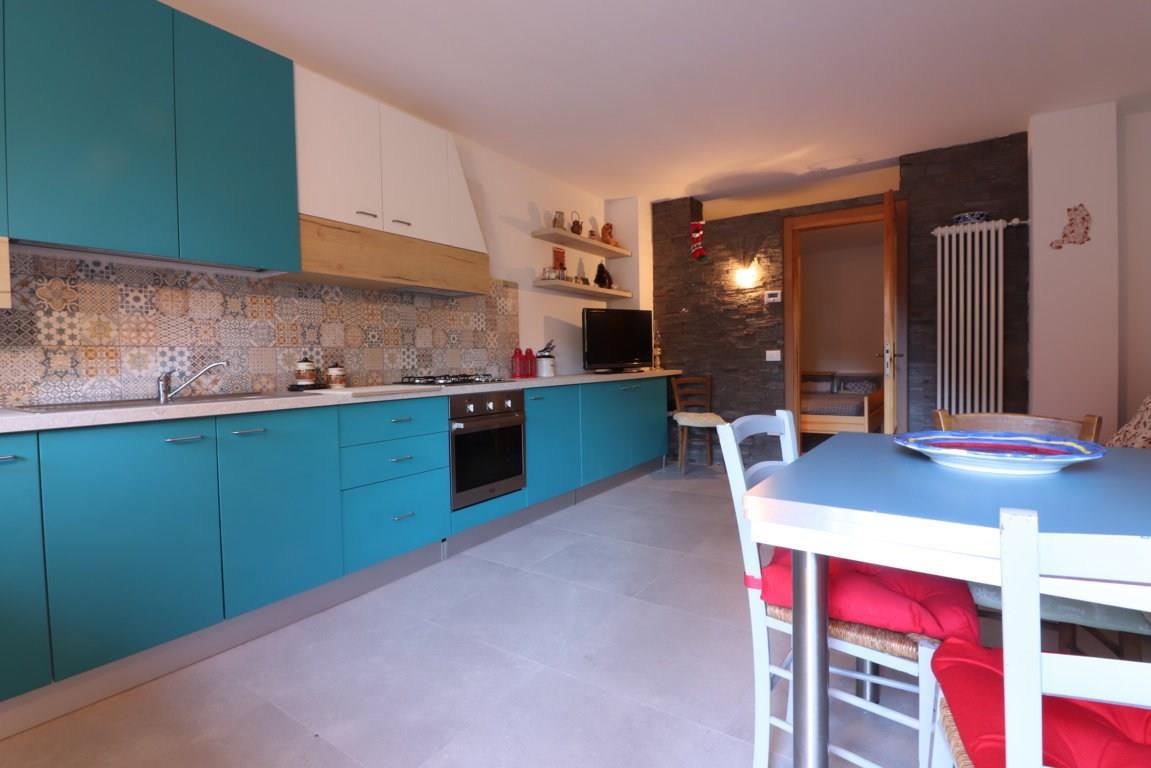 Bilocale ristrutturato in vendita a Valleve (BG)