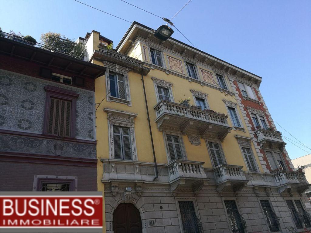PIAZZA V GIORNATE - MONOLOCALE ARREDATO DI CUCINA