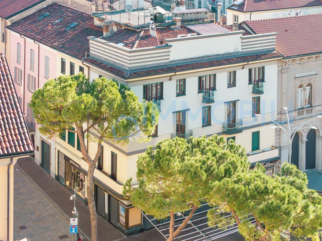 QUADRILOCALE PIAZZA GARIBALDI