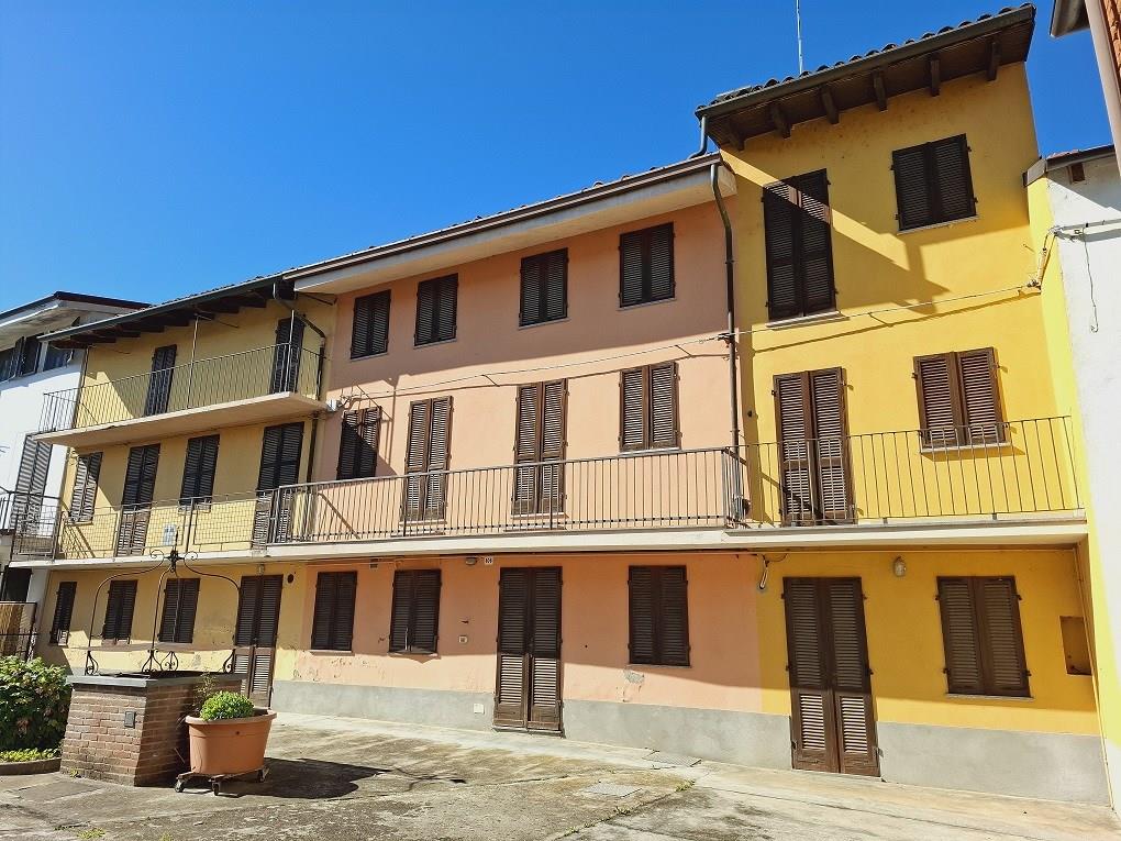 CERRO TANARO - CASA CON CORTE PRIVATA