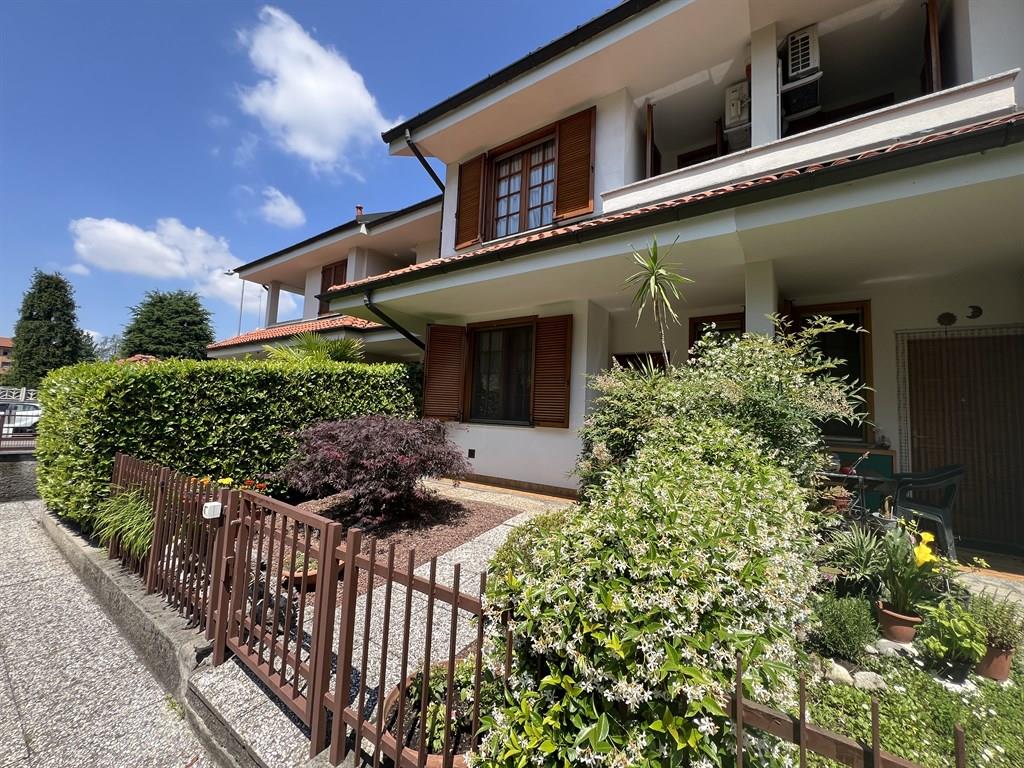 Elegante residenziale Villetta a Schiera